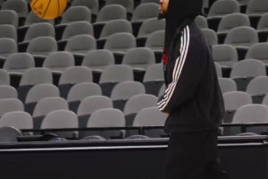 被交易后老东家直接夺冠！斯玛特：去年一度以为自己要淡出联盟！